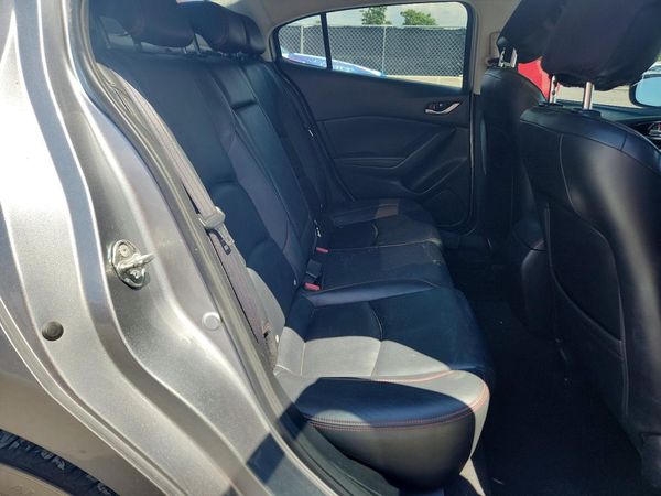 2016 MAZDA 3