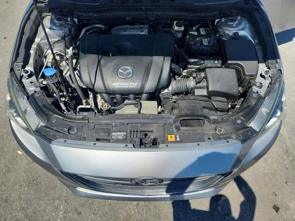 2016 MAZDA 3