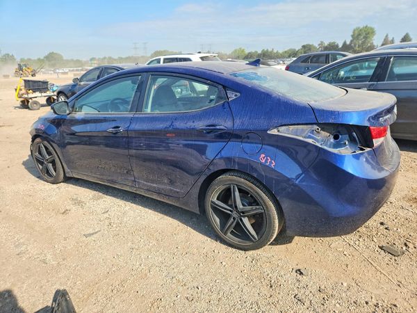 2013 HYUNDAI ELANTRA