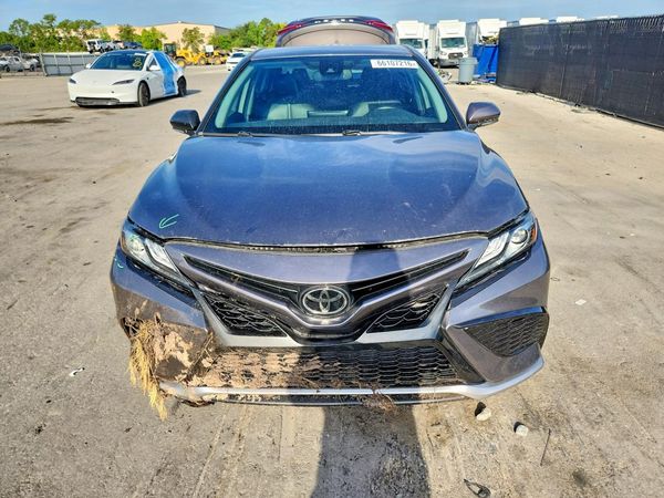 2023 TOYOTA CAMRY