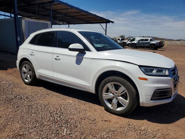 2018 AUDI Q5 quattro Premium Plus