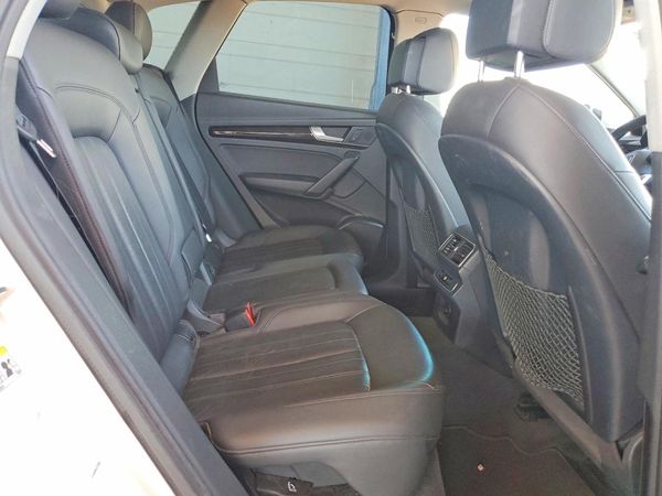 2018 AUDI Q5 quattro Premium Plus