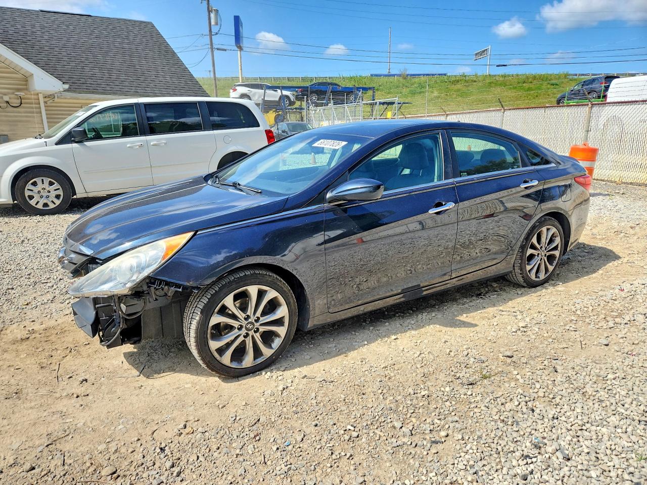 2013 HYUNDAI SONATA