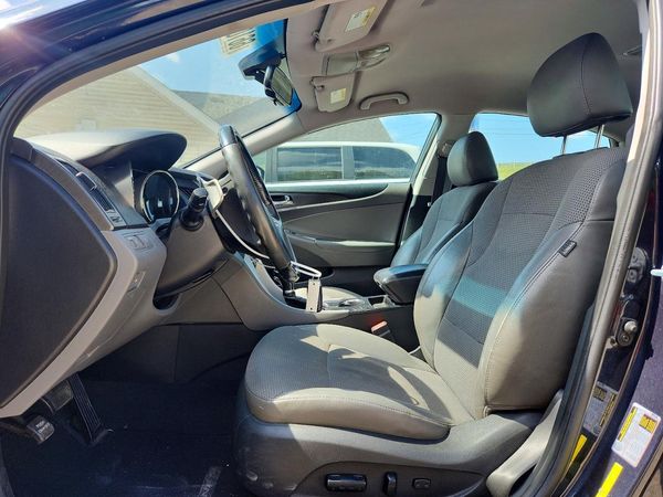 2013 HYUNDAI SONATA