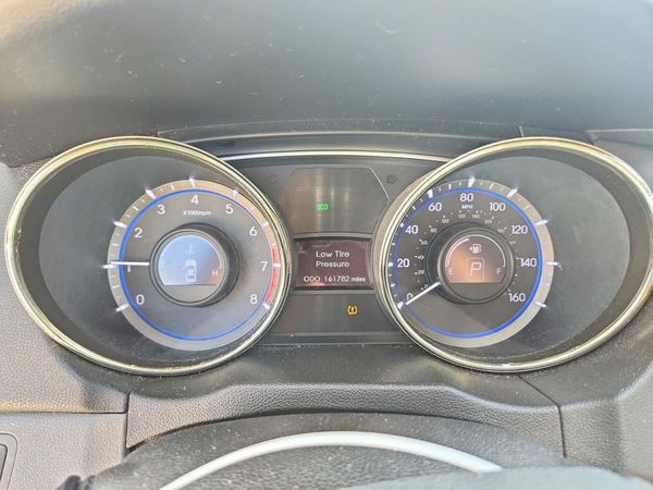 2013 HYUNDAI SONATA