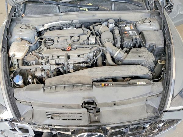 2022 HYUNDAI SONATA