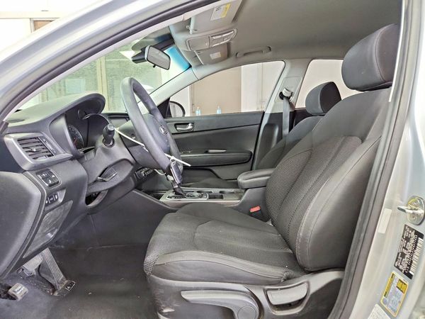 2019 KIA OPTIMA LX, S