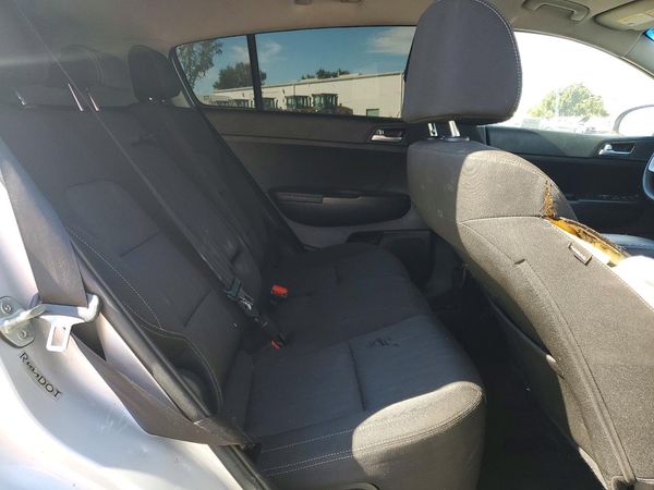 2021 KIA SPORTAGE