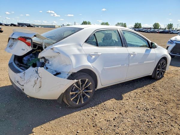 2017 TOYOTA COROLLA