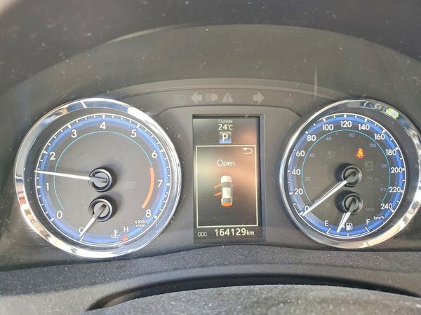 2017 TOYOTA COROLLA