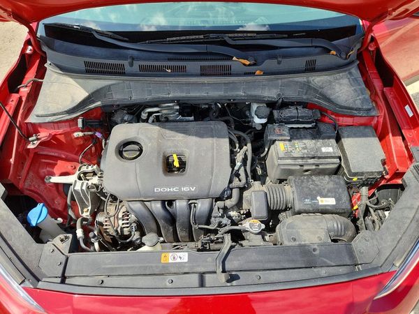 2021 HYUNDAI KONA SEL