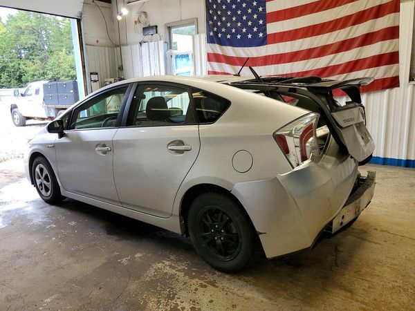 2014 TOYOTA PRIUS