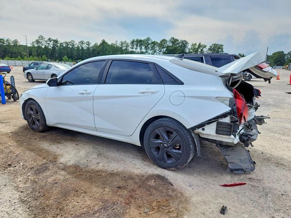 2021 HYUNDAI ELANTRA