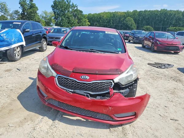 2016 KIA FORTE GL (Middle-Low Grade)
