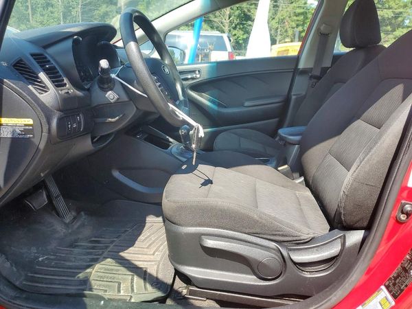2016 KIA FORTE GL (Middle-Low Grade)