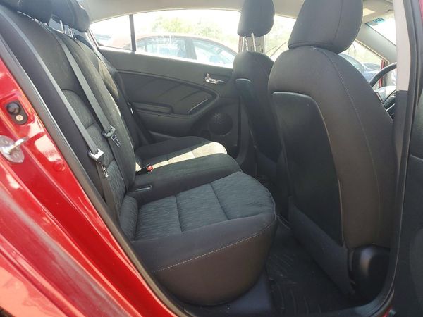 2016 KIA FORTE GL (Middle-Low Grade)