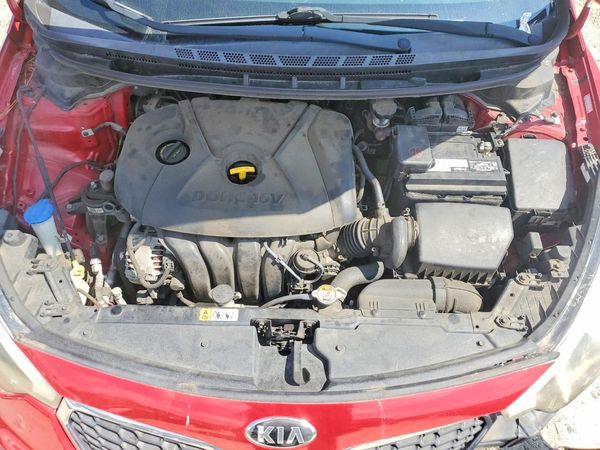 2016 KIA FORTE GL (Middle-Low Grade)