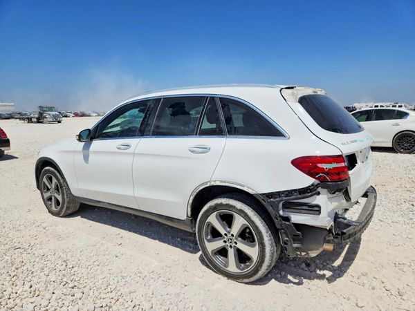 2017 MERCEDES-BENZ GLC GLC300 Base-4M