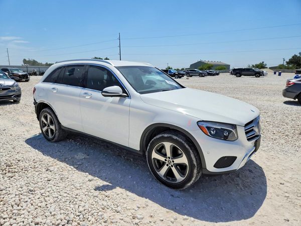 2017 MERCEDES-BENZ GLC GLC300 Base-4M