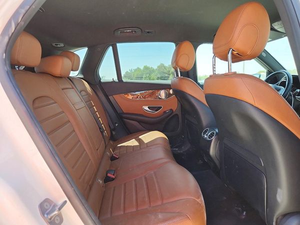 2017 MERCEDES-BENZ GLC GLC300 Base-4M