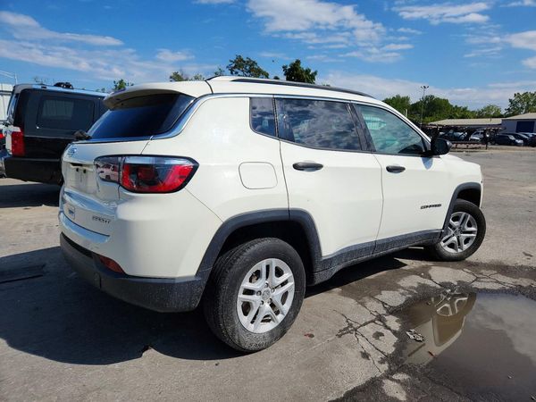 2020 JEEP COMPASS