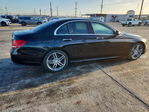 2017 MERCEDES-BENZ E E300