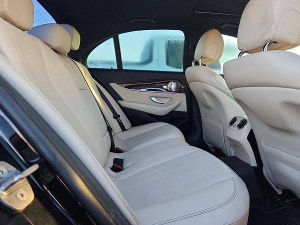 2017 MERCEDES-BENZ E E300