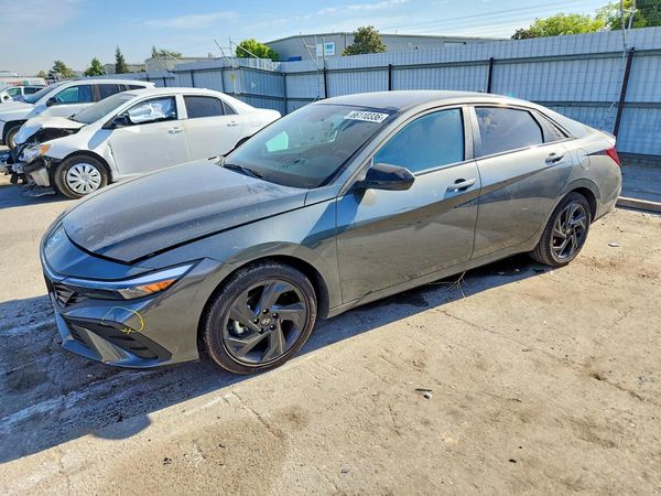 2026 HYUNDAI ELANTRA