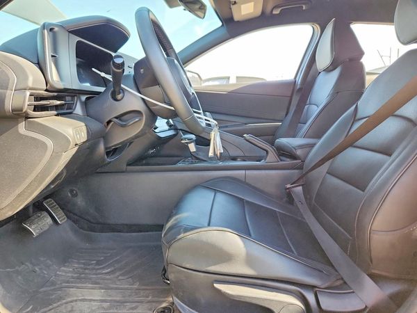 2026 HYUNDAI ELANTRA