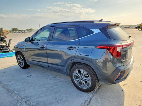 2024 KIA SELTOS S, X-Line