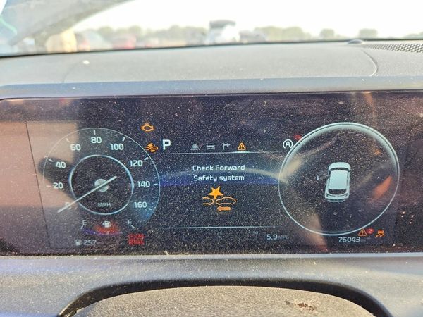 2024 KIA SELTOS S, X-Line
