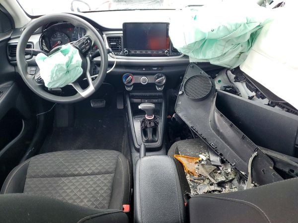 2021 KIA RIO