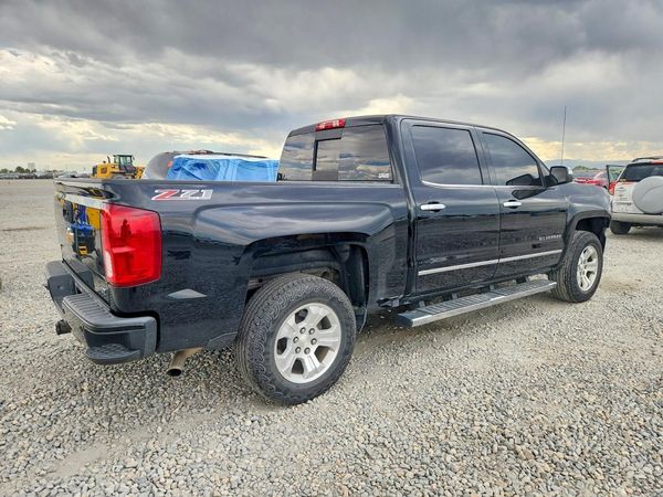 2017 CHEVROLET SILVERADO LTZ