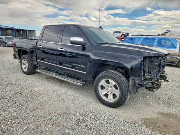 2017 CHEVROLET SILVERADO LTZ