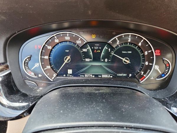 2019 BMW 530