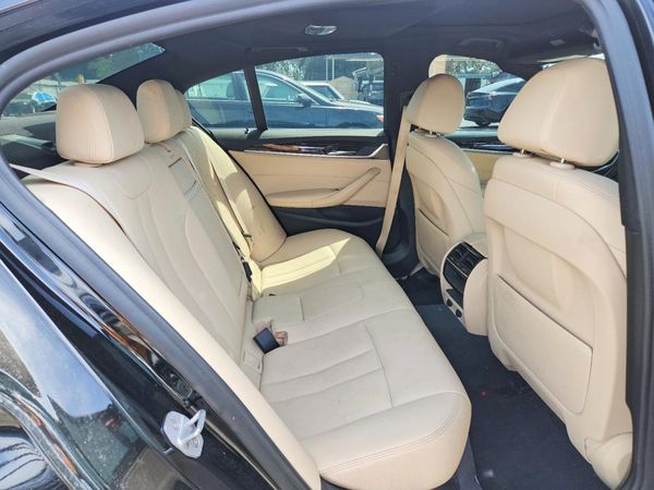 2019 BMW 530