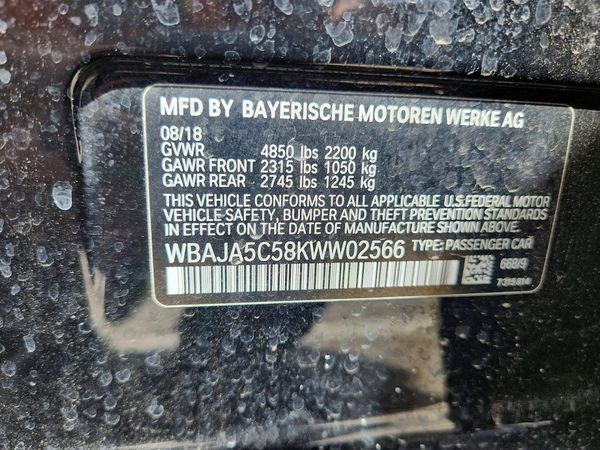 2019 BMW 530