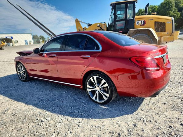 2016 MERCEDES-BENZ C
