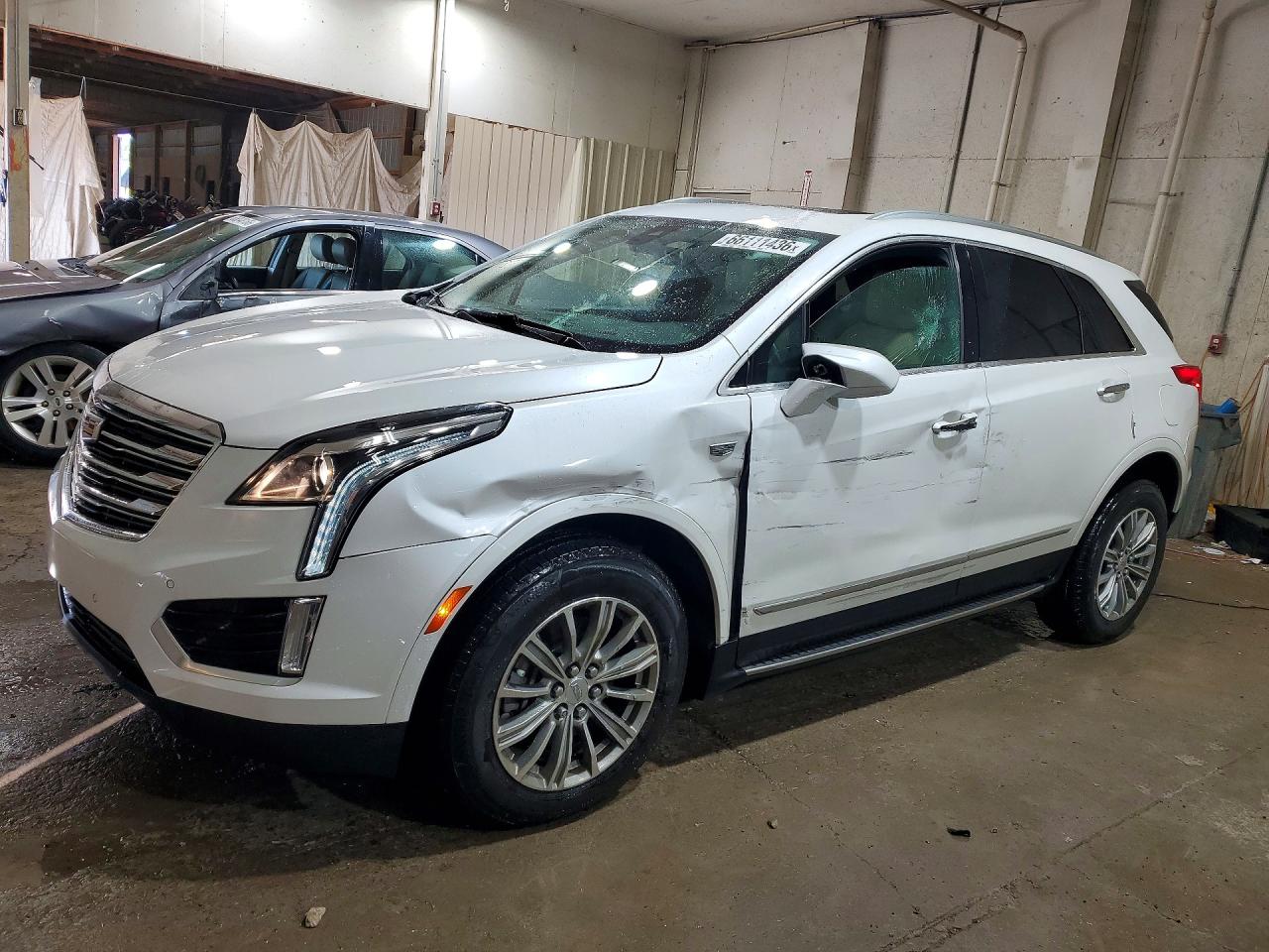 2018 CADILLAC XT5 Luxury