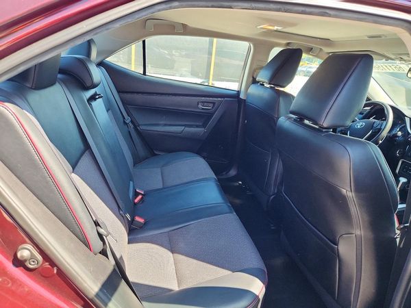 2017 TOYOTA COROLLA