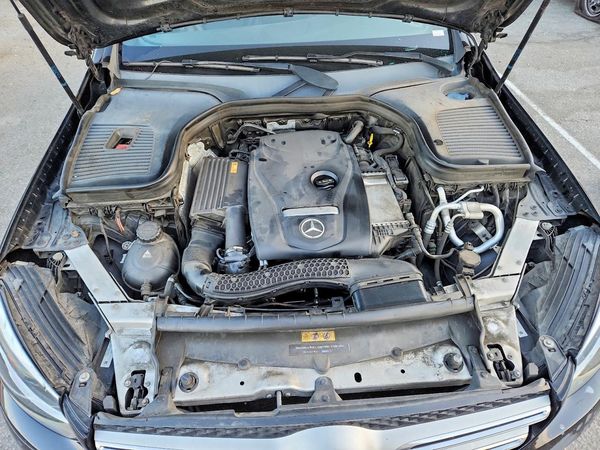2017 MERCEDES-BENZ GLC-CLASS GLC300 — Engine bay