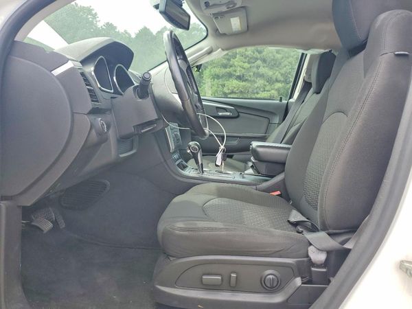 2012 CHEVROLET TRAVERSE 2LT