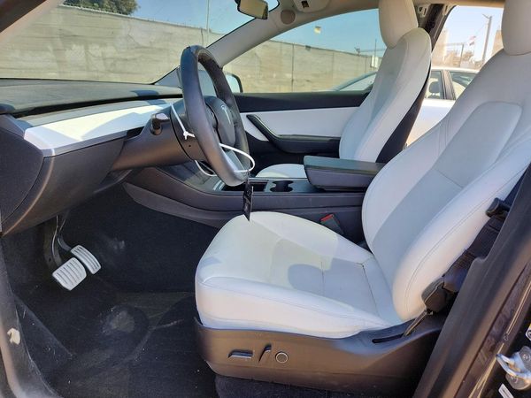 2021 TESLA MODEL Y