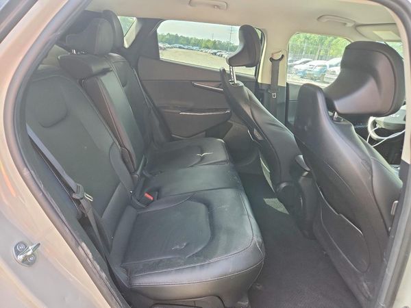 2023 KIA EV6 Light, Wind