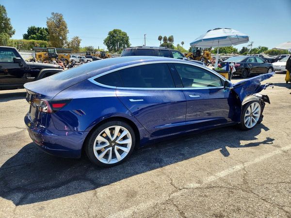 2020 TESLA MODEL 3