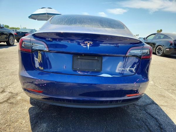 2020 TESLA MODEL 3