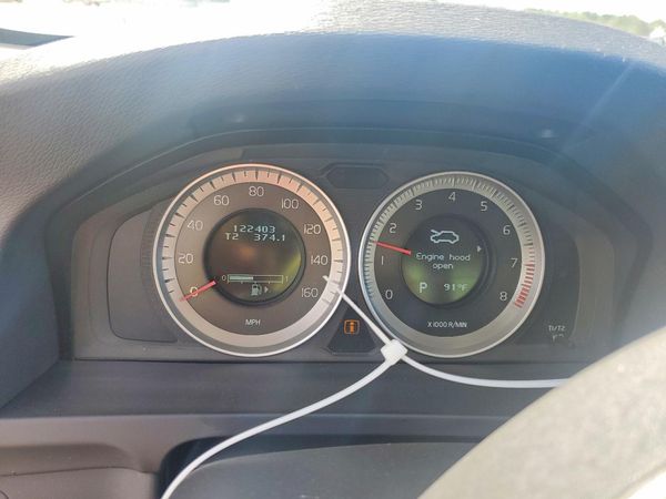 2012 VOLVO S60