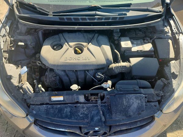 2013 HYUNDAI ELANTRA