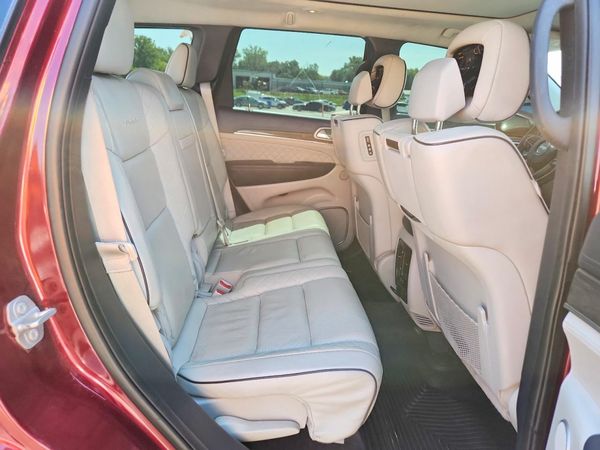 2017 JEEP GRAND CHEROKEE