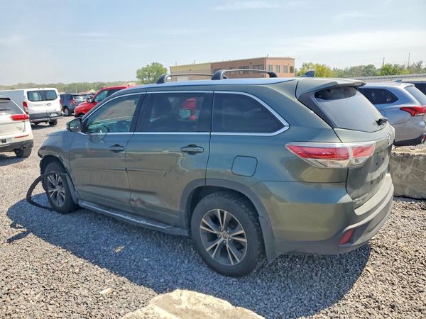 2016 TOYOTA HIGHLANDER